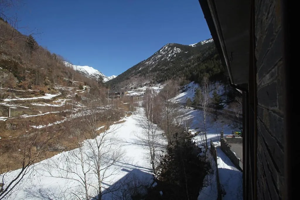 Apartaments Turístics Prat de Les Mines Ordino