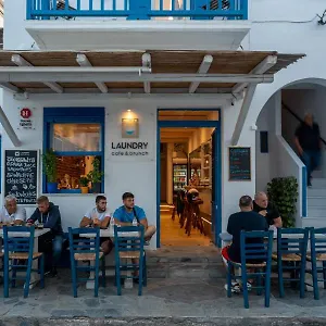 Liana , Mykonos Town Grecia