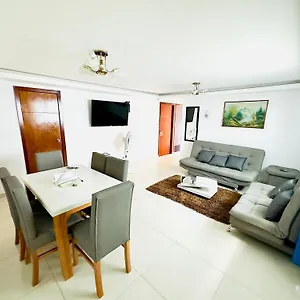 Apartamento En Crespo Cerca Del Aeropuerto Y La Playa , Cartagena Colombia